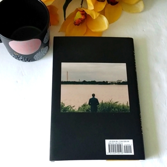 JAMES COMEY SAVING JUSTICE TRUTH TRANSPARENCY AND TRUST A NOVEL NWT - Picture 6 of 12